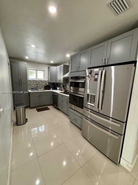 7461 Douglas St, Hollywood FL 33024 photo 5