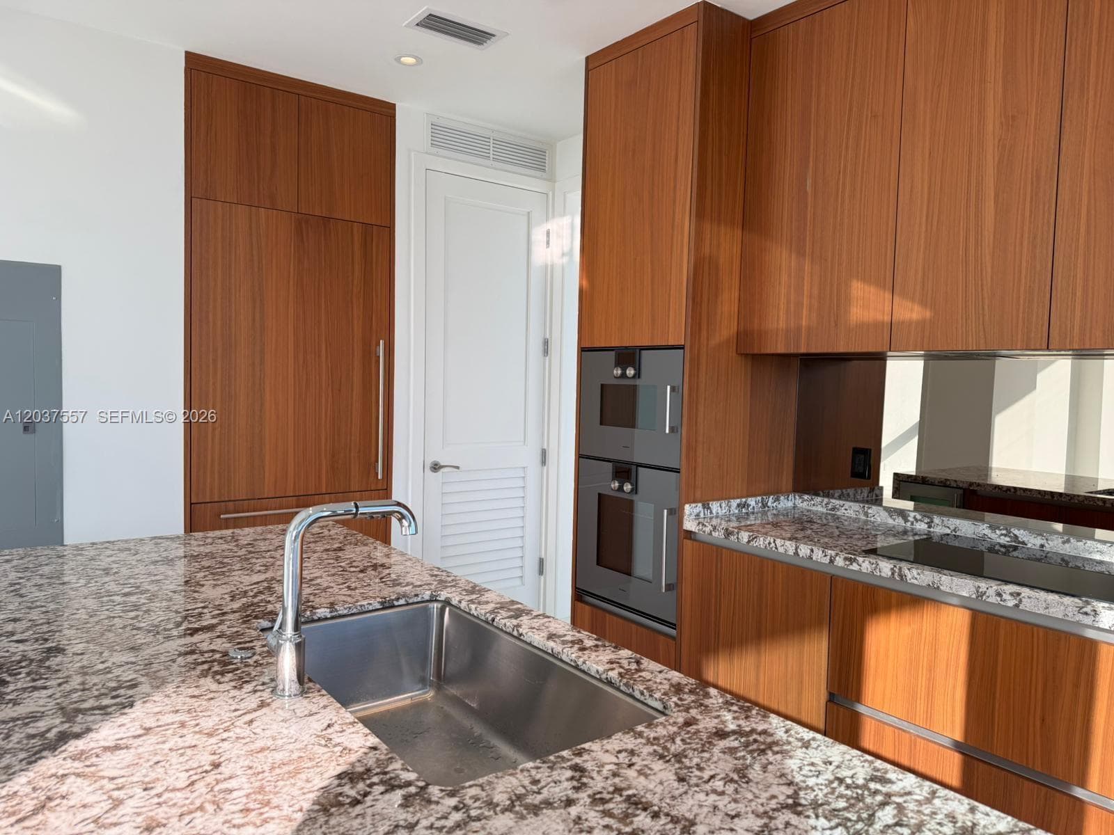175 SE 25th Rd # 903, Miami FL 33129 photo 2
