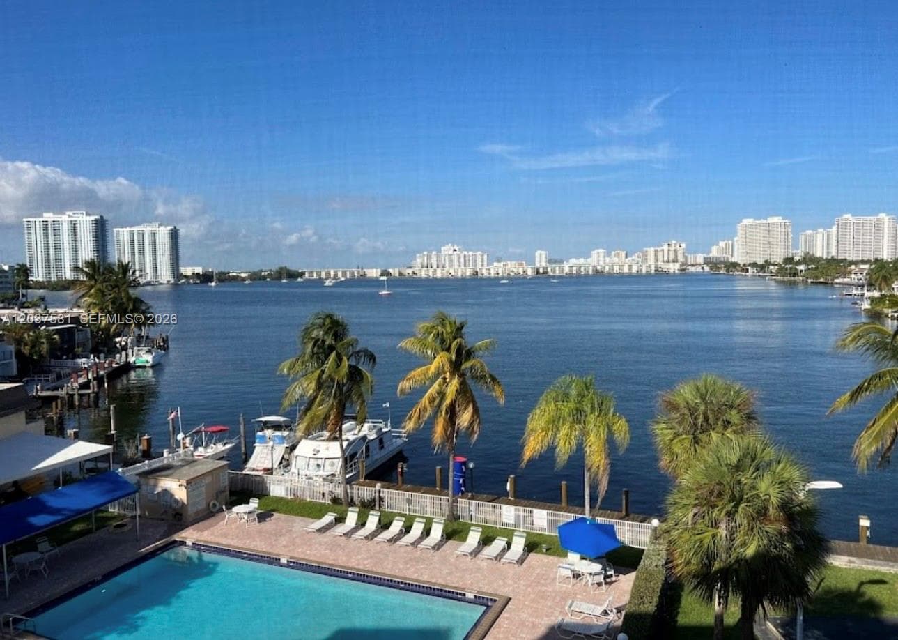 2821 N Miami Beach Blvd # 5-T, North Miami Beach FL 33160 photo 2