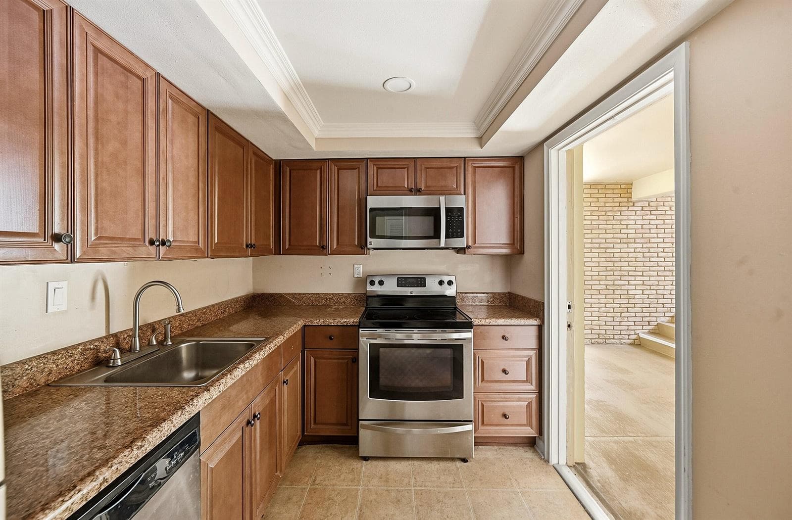 5570 Tamberlane Circle # 229, Palm Beach Gardens FL 33418 photo 4