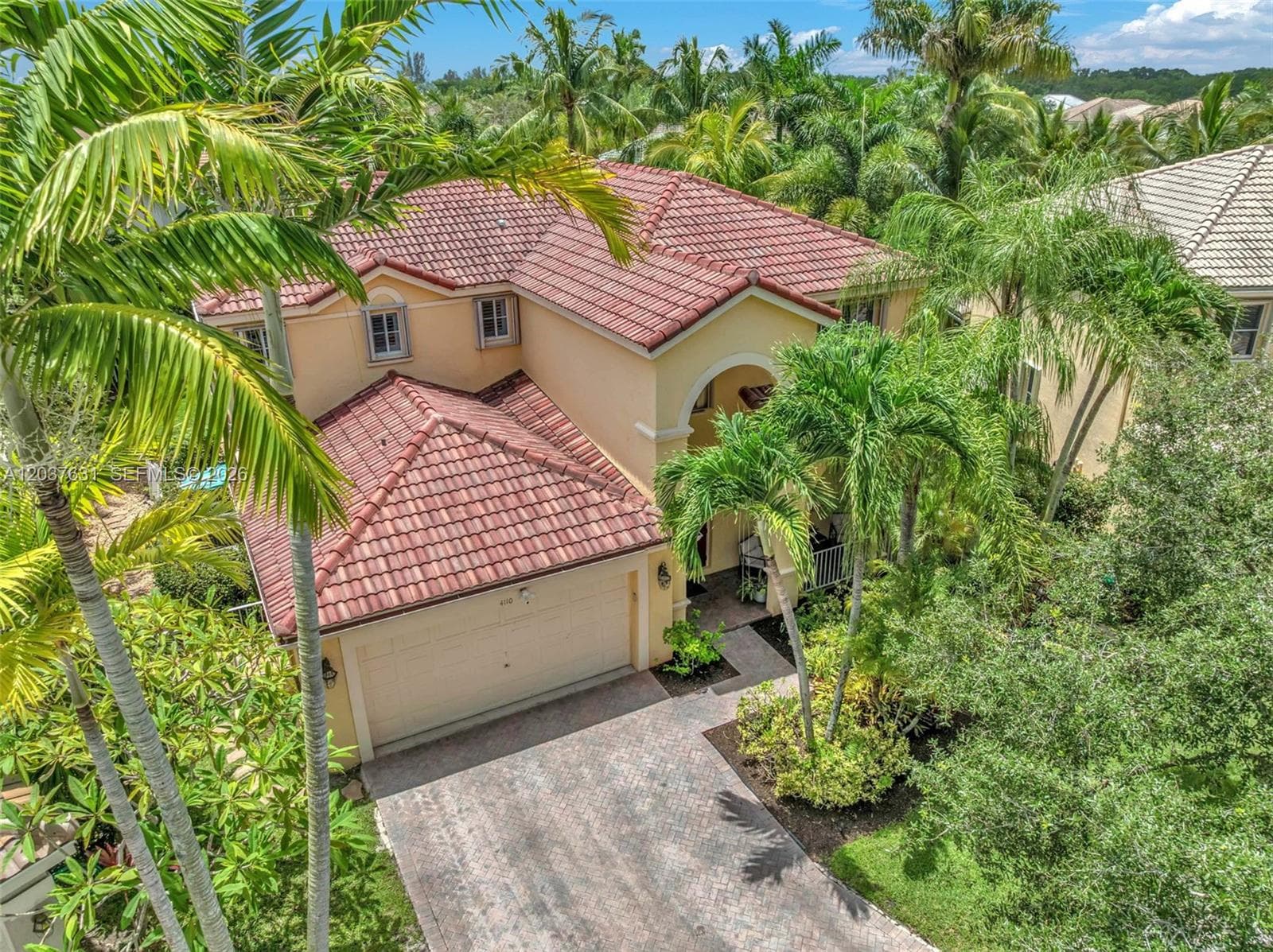 4110 Laurel Ridge Cir, Weston FL 33331 photo 3