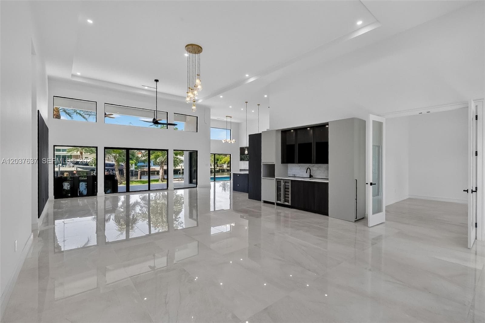 2832 NE 24th Ct, Fort Lauderdale FL 33305 photo 3