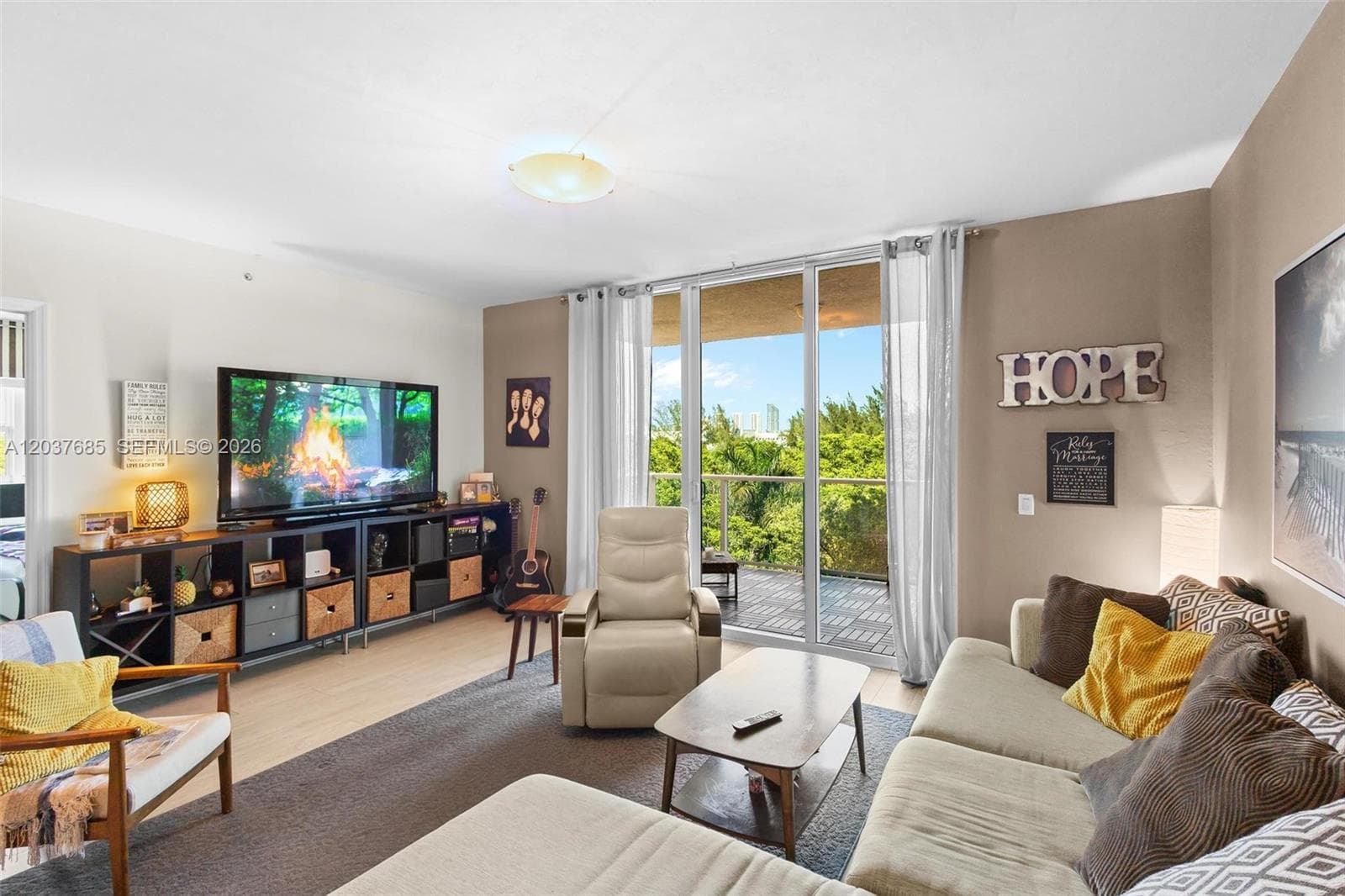 15051 Royal Oaks Ln # 401, North Miami FL 33181 photo 3