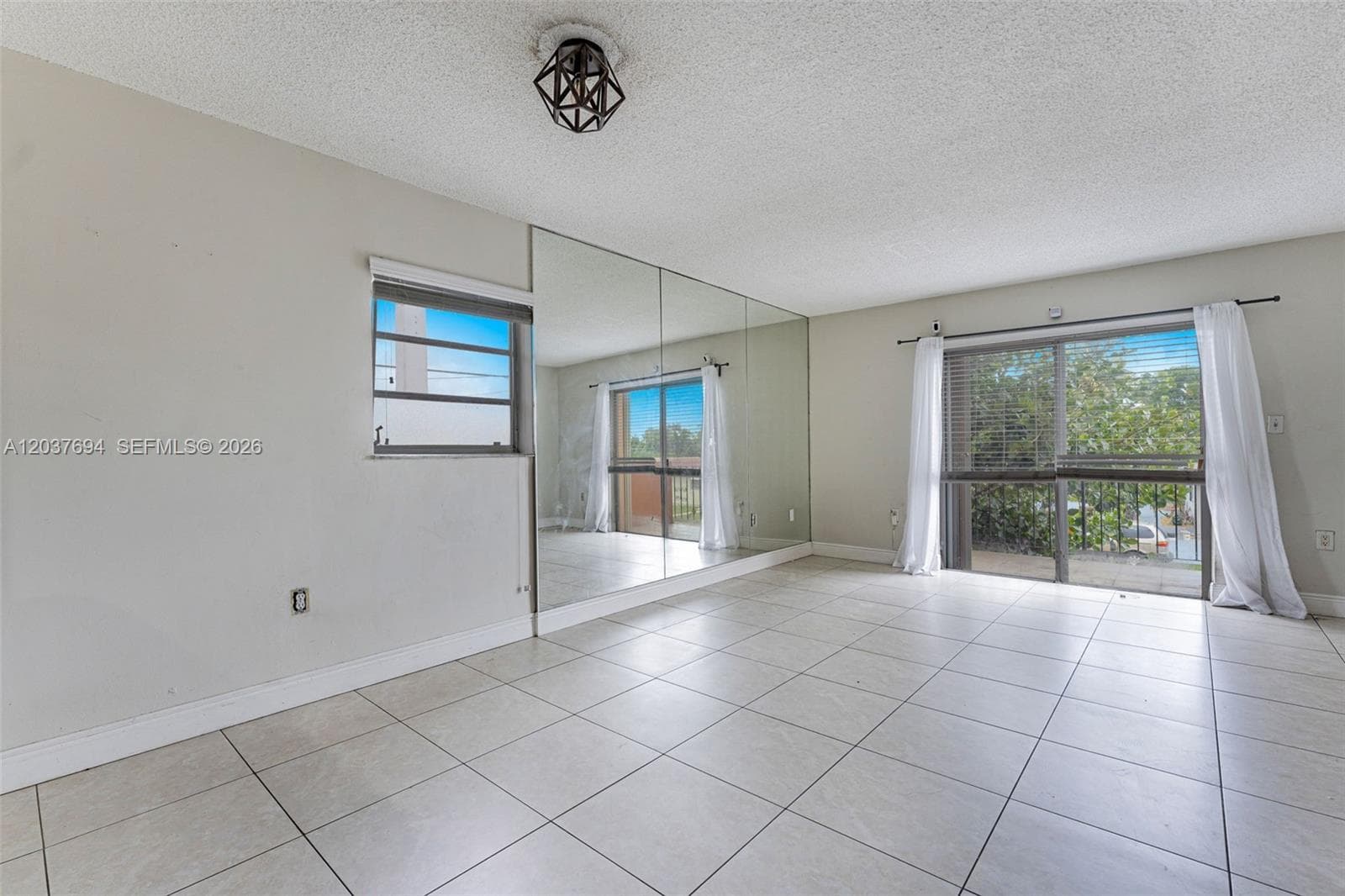 1100 W 35th St # 23, Hialeah FL 33012 photo 4
