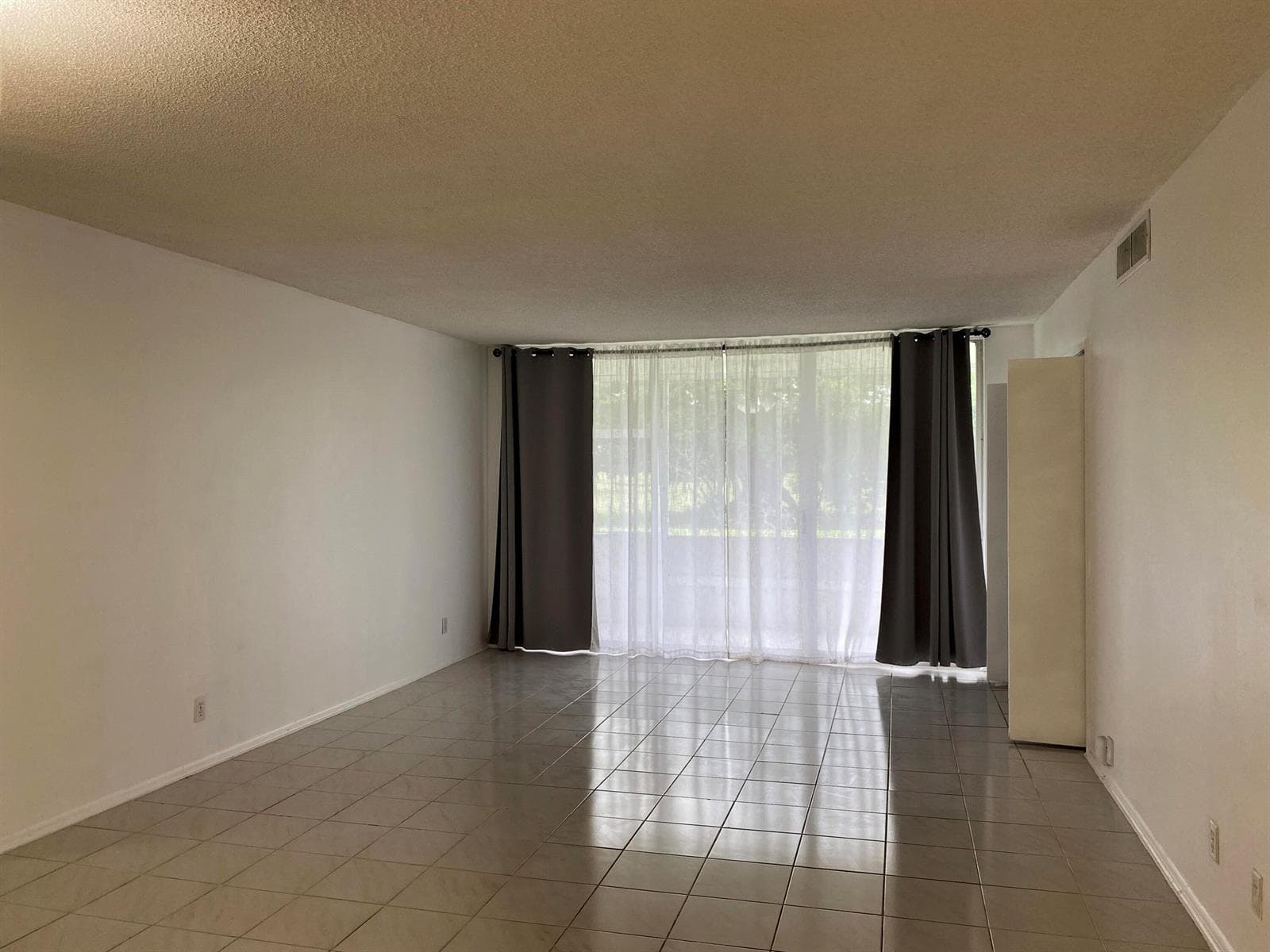 2751 S Palm Aire Drive # 107, Pompano Beach FL 33069 photo 2