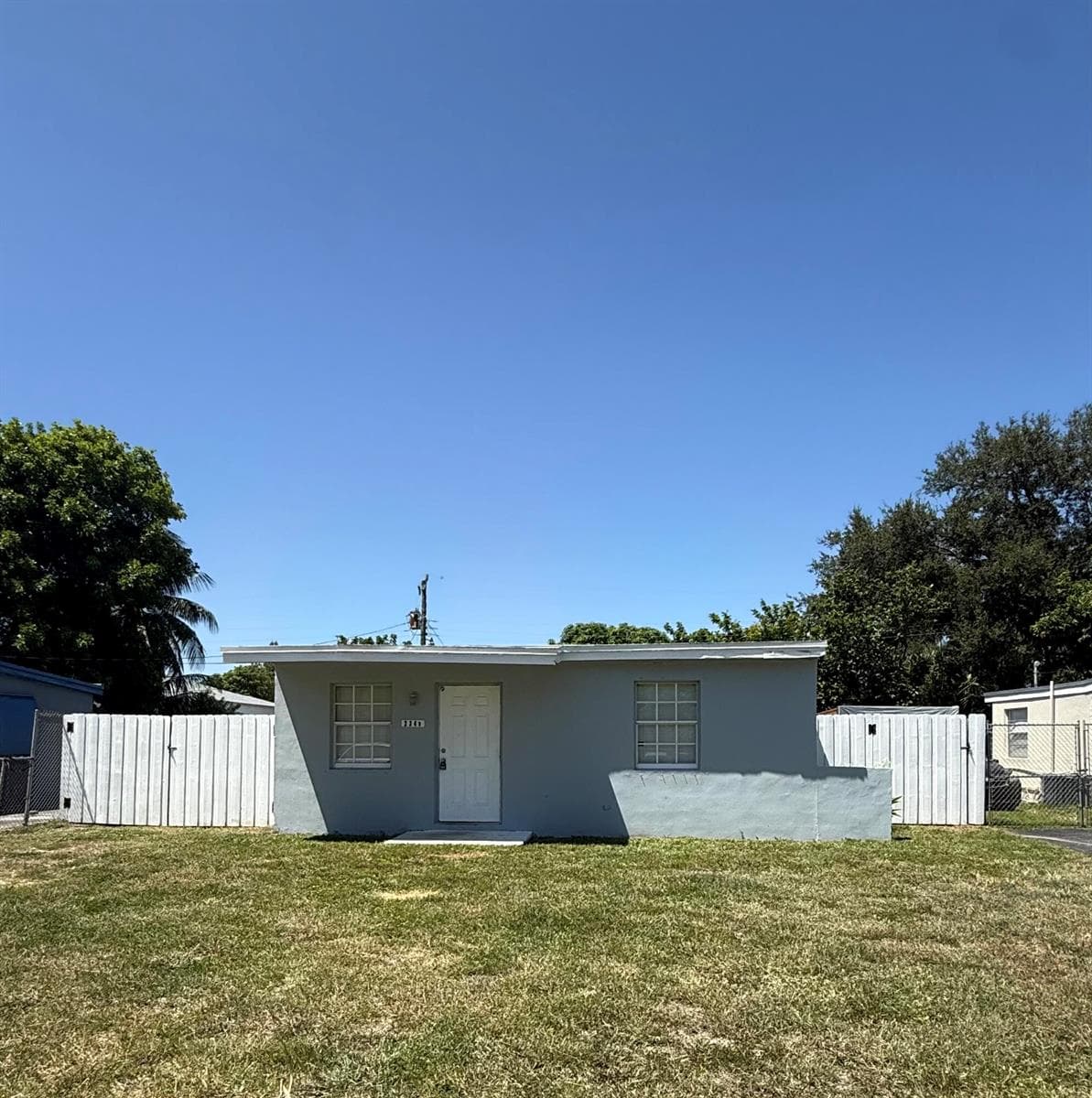2349 NW 13th Court, Fort Lauderdale FL 33311 photo 5