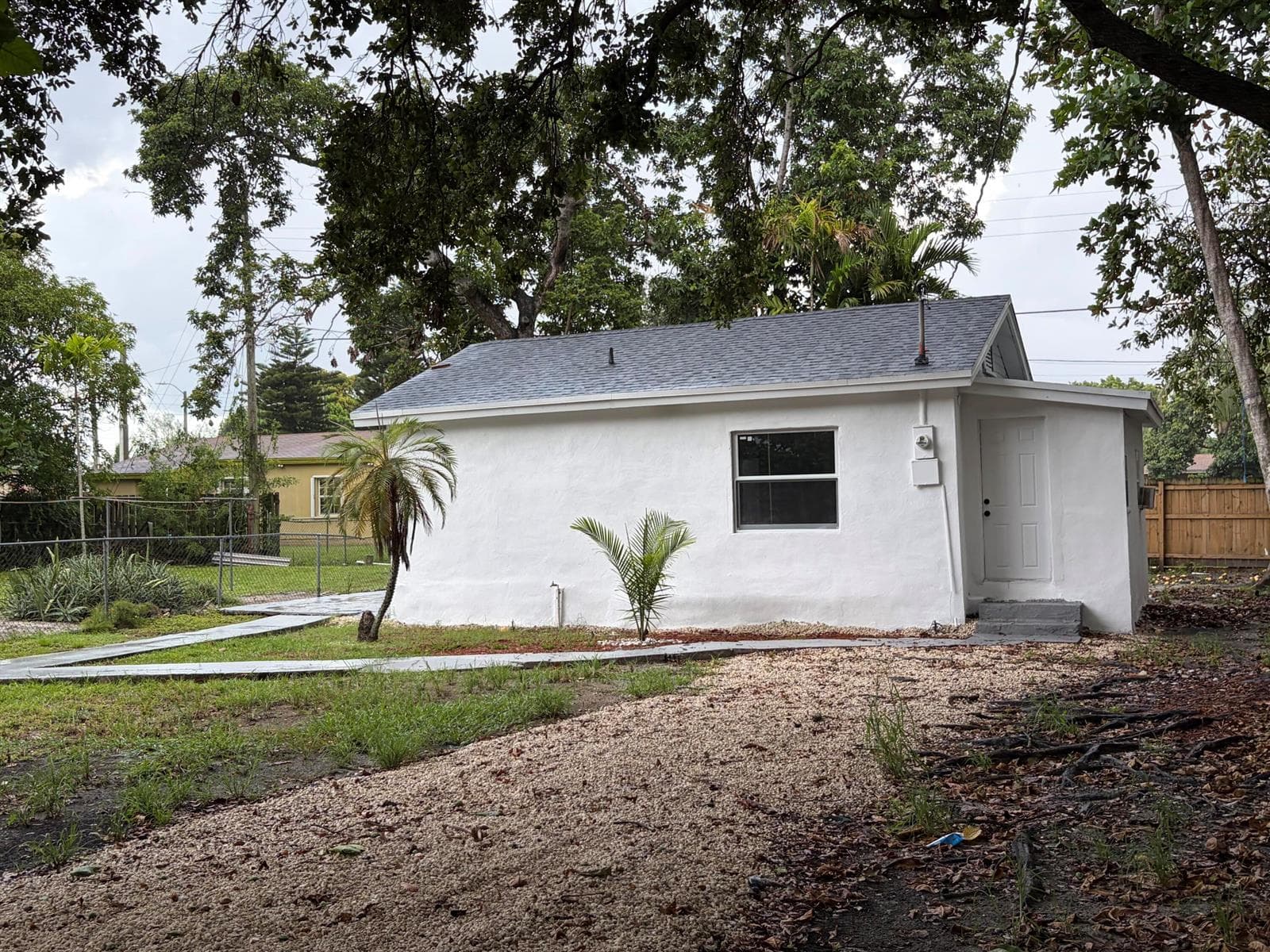 1063 NW 55th Terrace, Miami FL 33127 photo 2