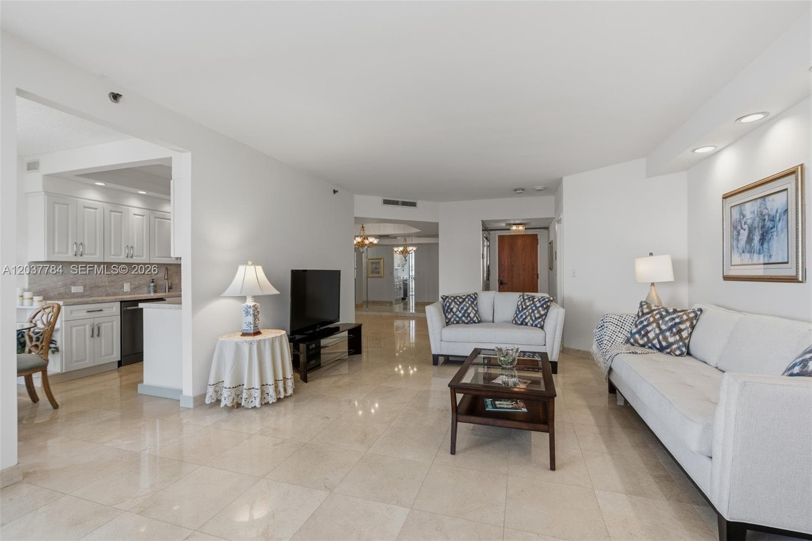 20191 E Country Club Dr # 803, Aventura FL 33180 photo 3