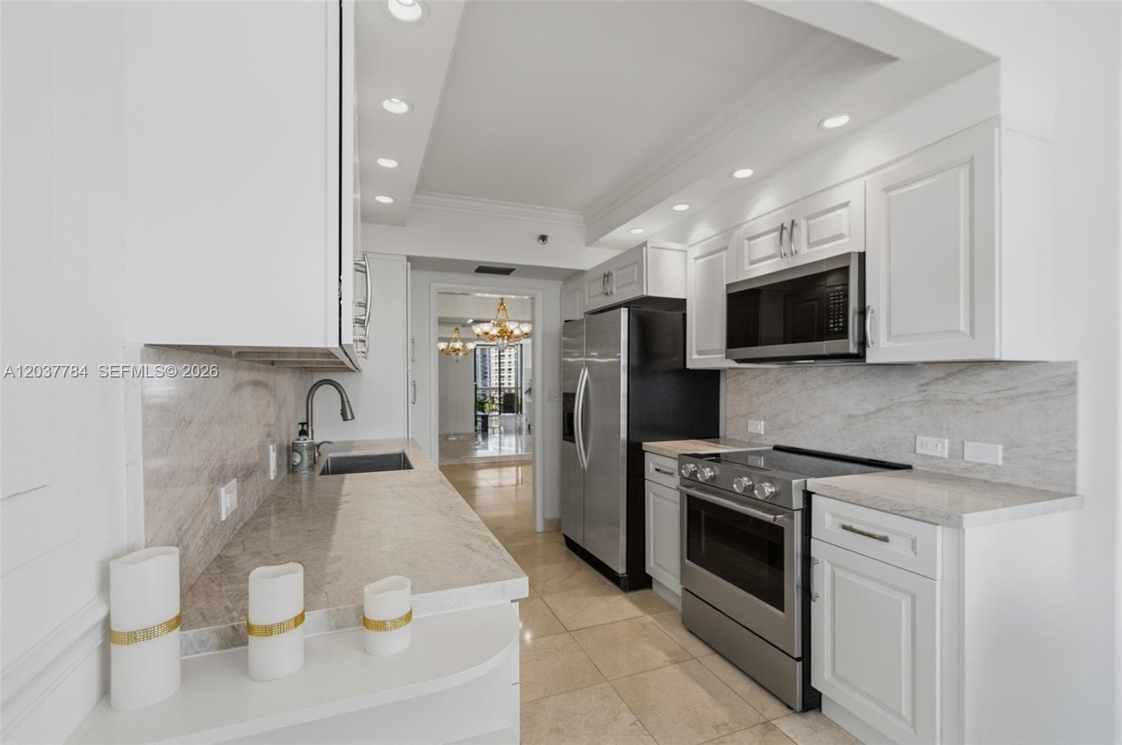 20191 E Country Club Dr # 803, Aventura FL 33180 photo 5