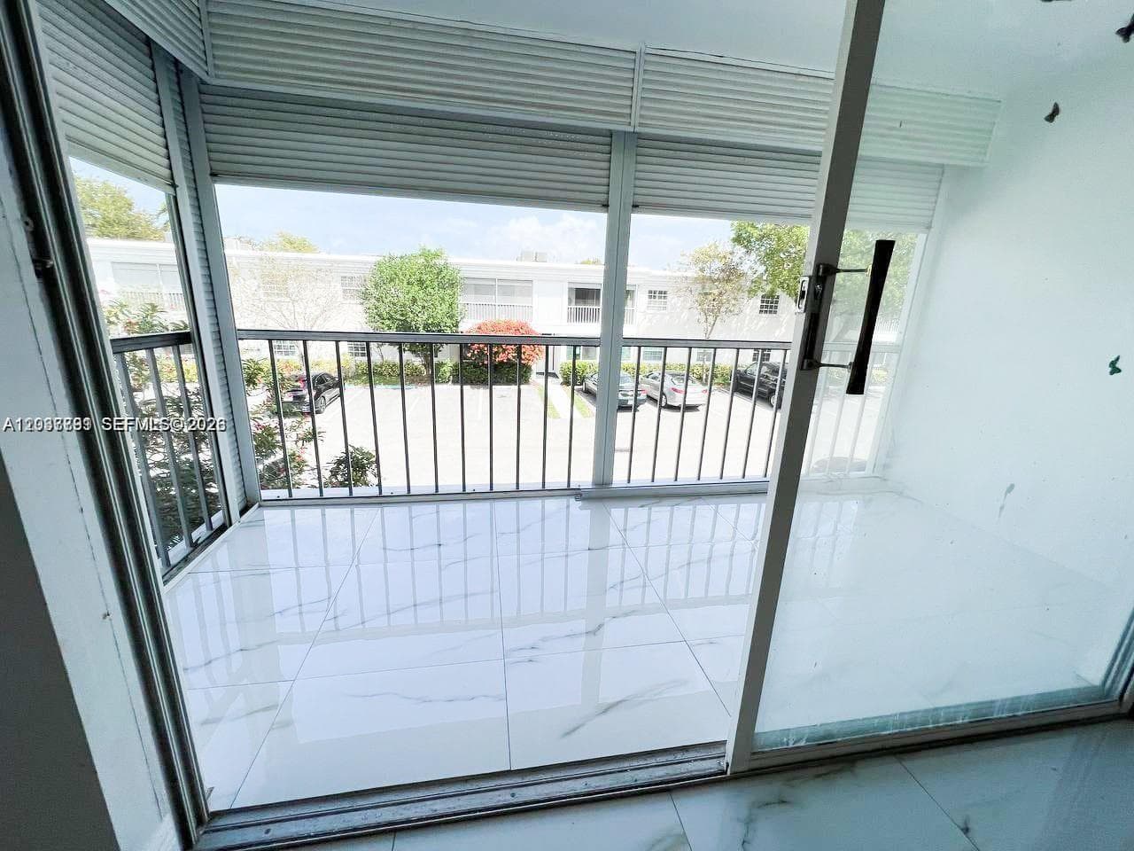 6395 Bay Club Dr # 4, Fort Lauderdale, FL 33308 photo 4