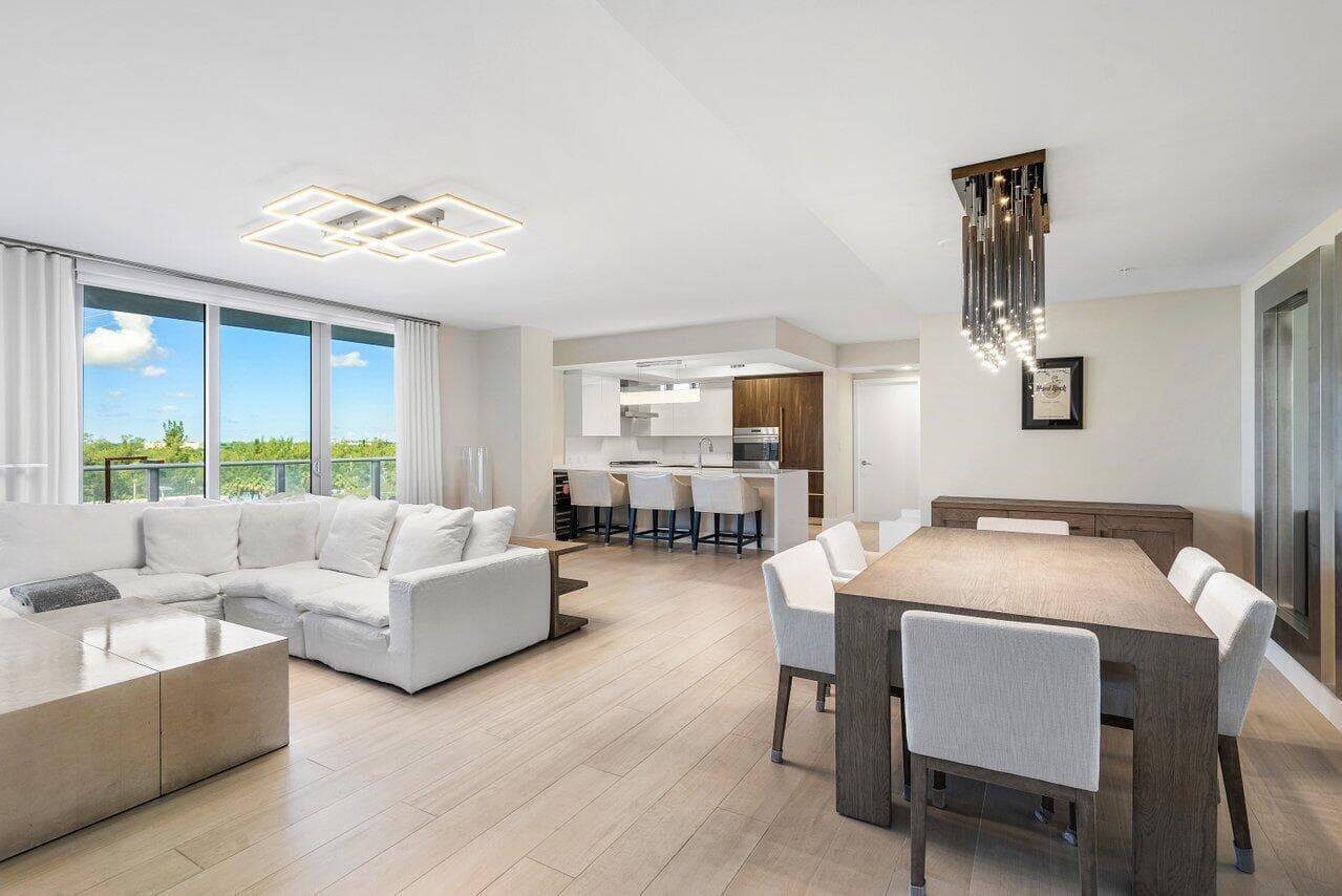 1180 N Federal Highway # 707, Fort Lauderdale FL 33304 photo 2