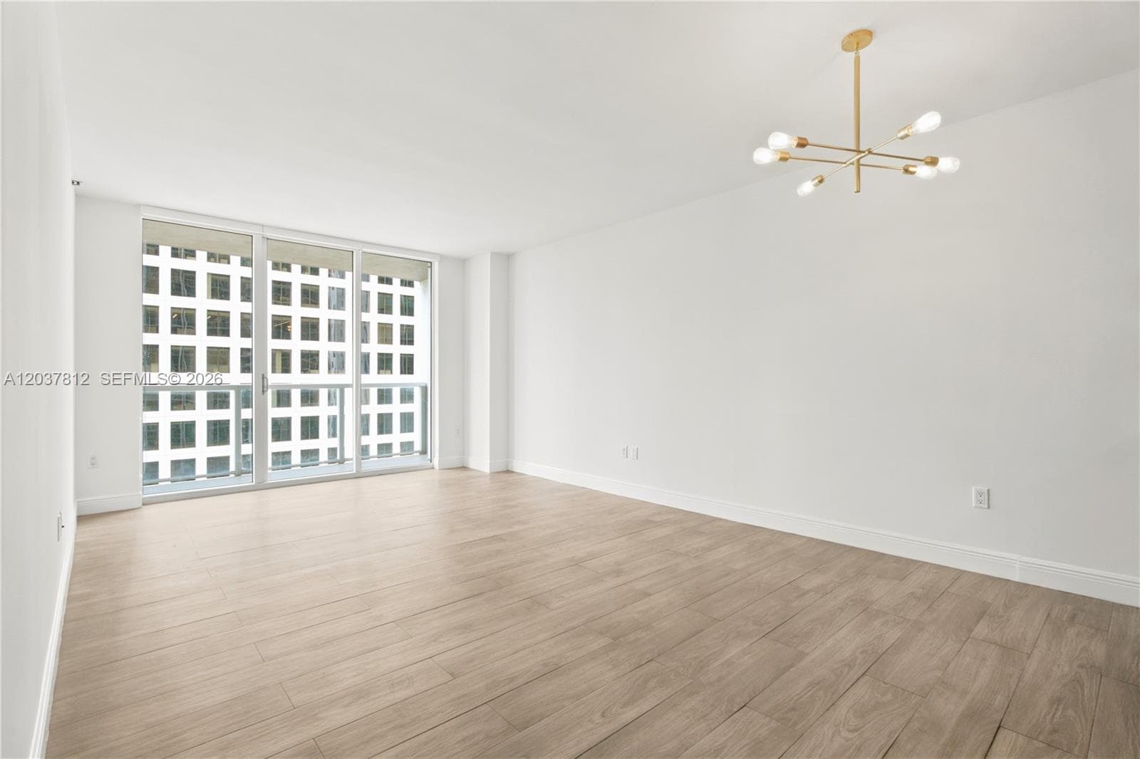 500 Brickell Av # 1906, Miami FL 33131 photo 3