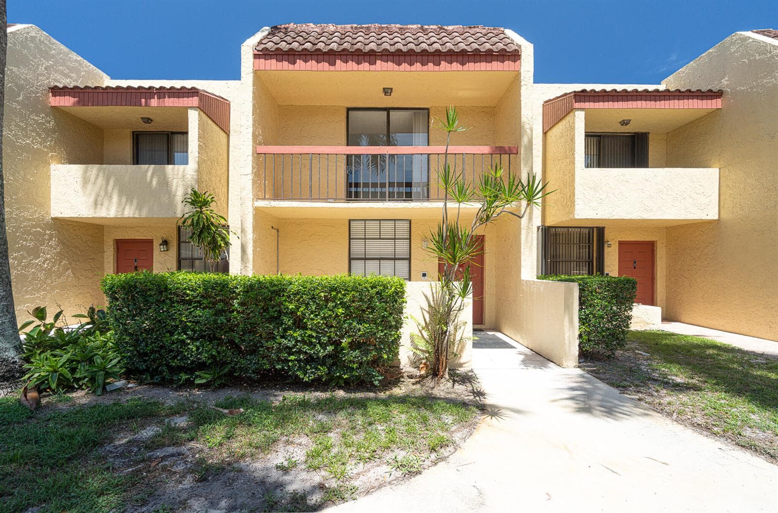 769 SE 1st Way # 85, Deerfield Beach FL 33441 photo 2