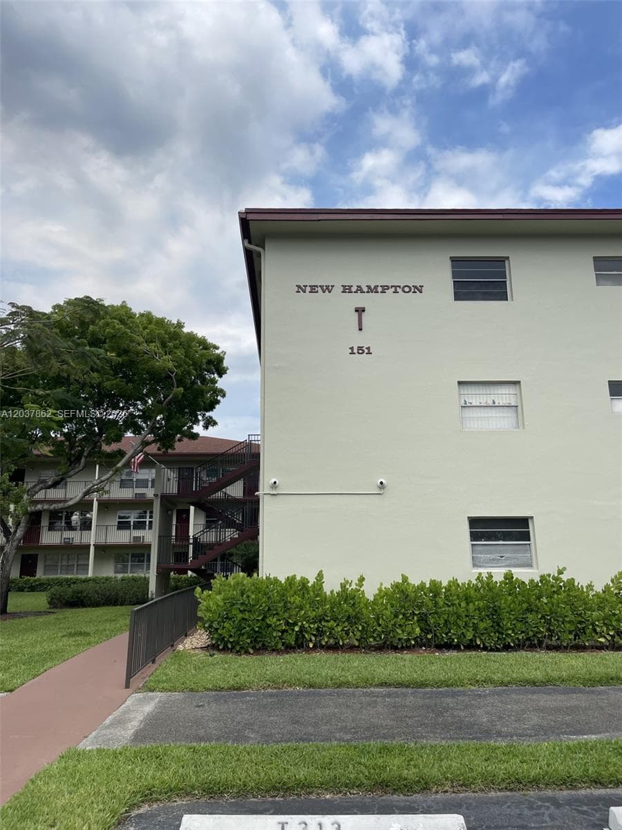 151 SW 135th Ter # 108T, Pembroke Pines FL 33027 photo 3