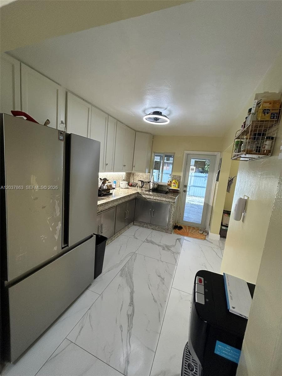 5157 NE 5th Ave # 1, Oakland Park FL 33334 photo 4