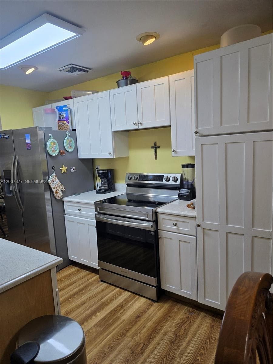 19500 SW 87th Ave, Cutler Bay FL 33157 photo 5