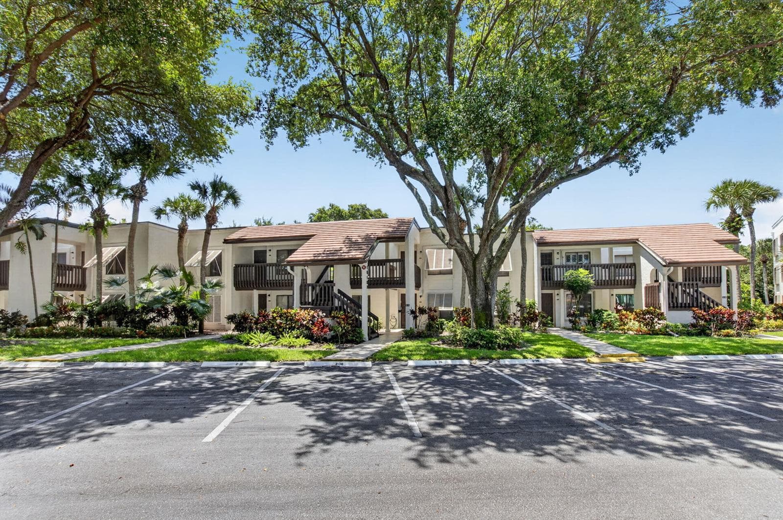10187 Mangrove Drive # 201, Boynton Beach FL 33437 photo 4