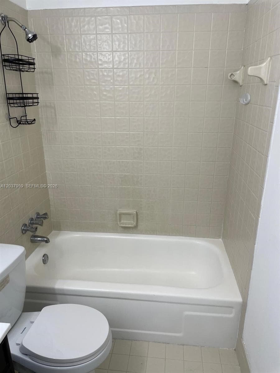 2060 SW 90th Ave # 18, Davie FL 33324 photo 5