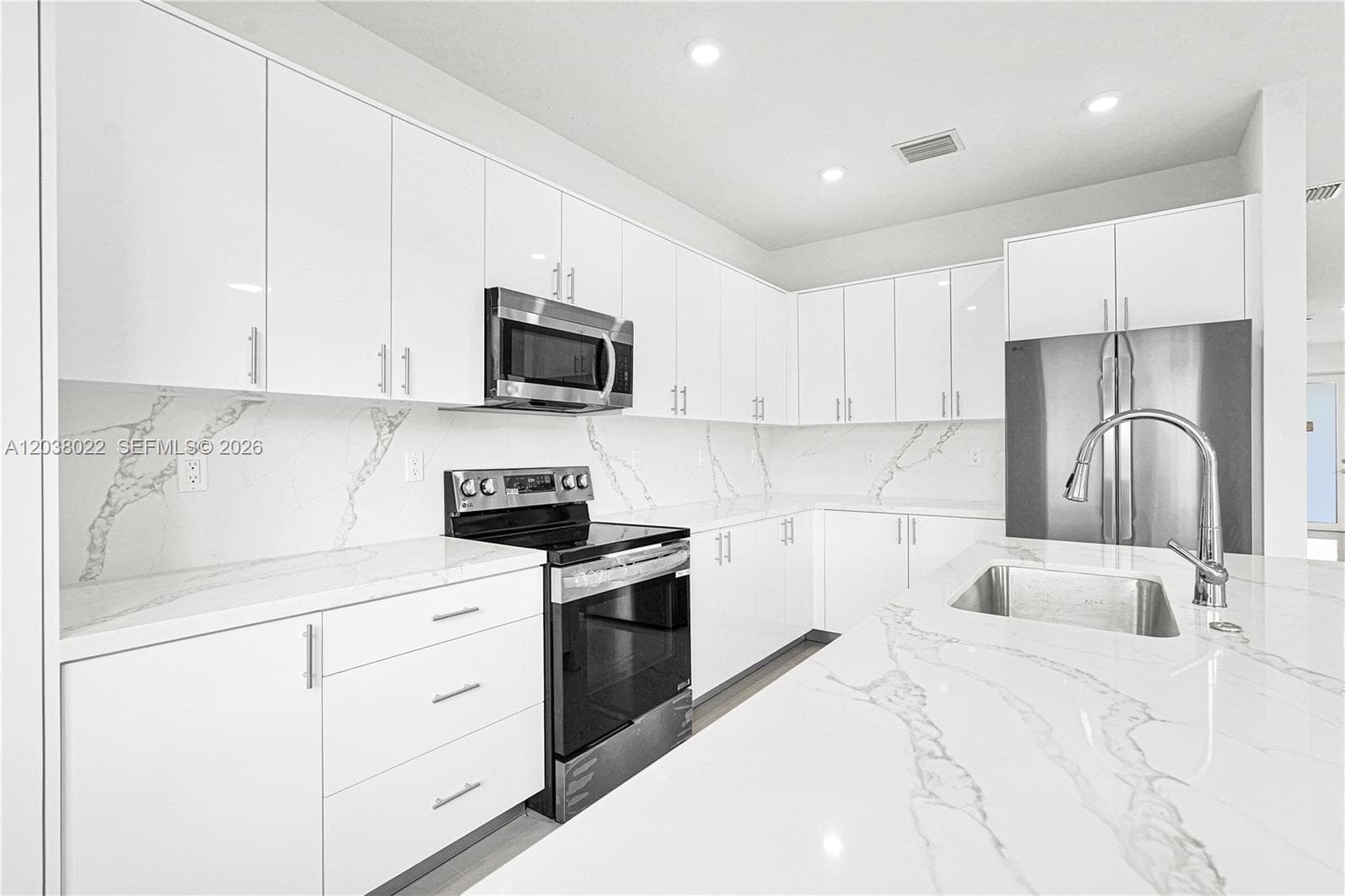 22505 SW 125th Ave, Miami FL 33170 photo 4