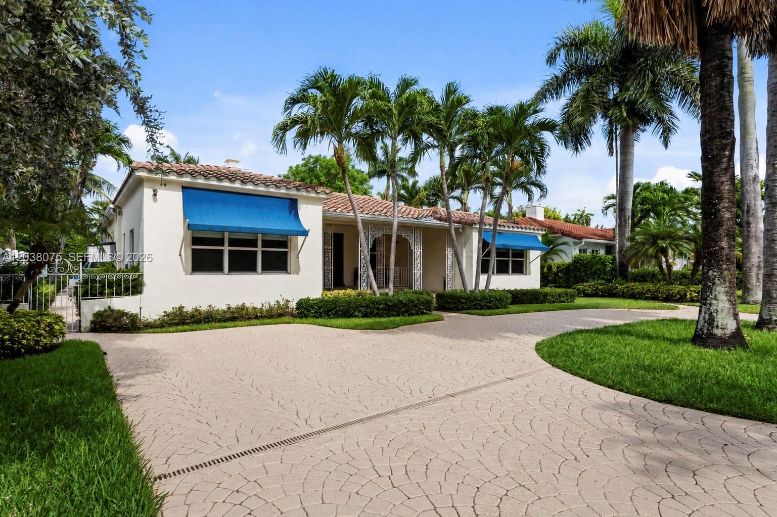 7611 Miami View Dr, North Bay Village FL 33141 photo 3