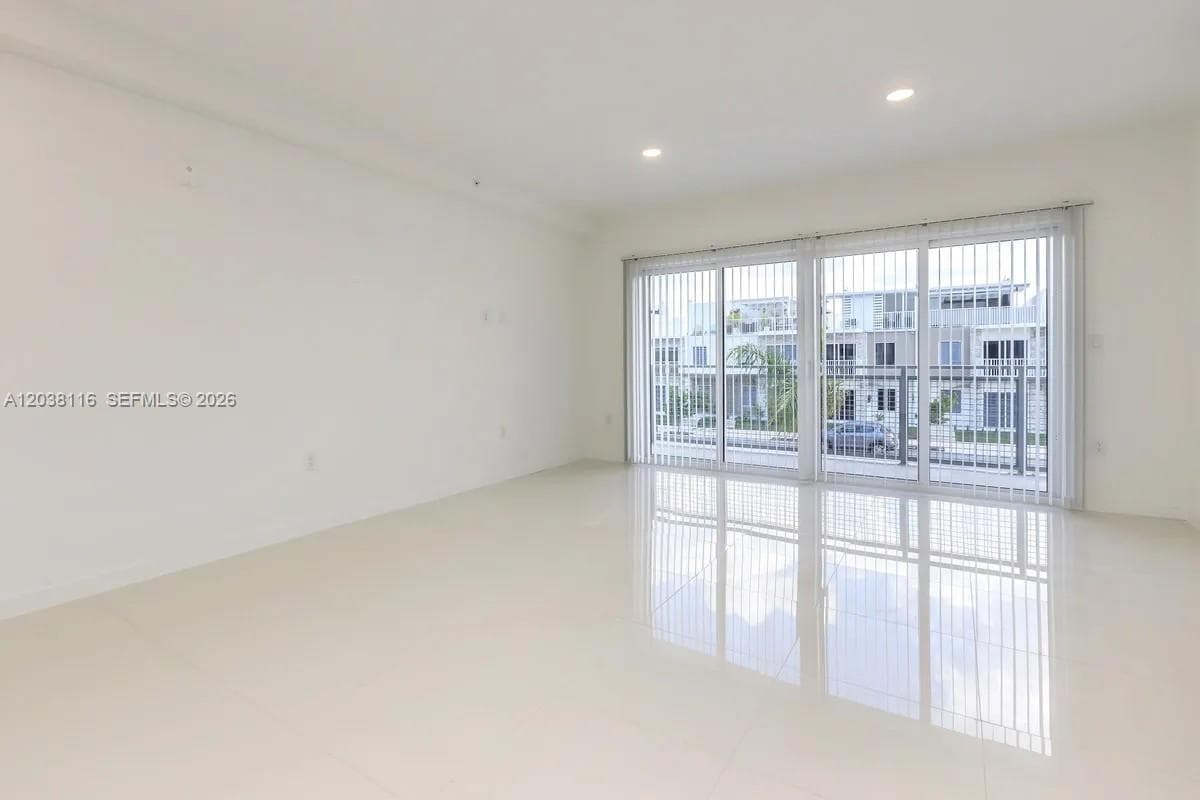 25850 SW 140th Ct # 5-304, Homestead, FL 33032 photo 3