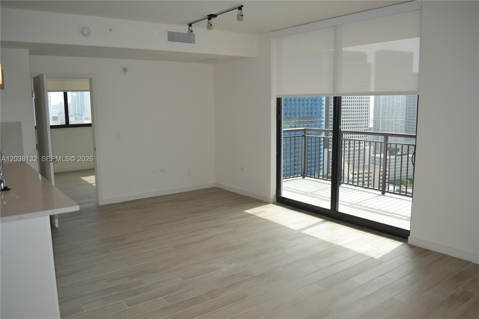 999 SW 1st Ave # 3202, Miami FL 33130 photo 2
