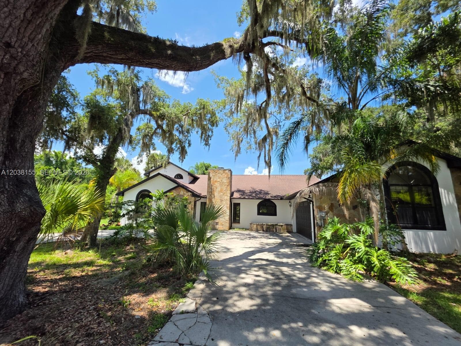 2261 Mariner CV, Kissimmee FL 34746 photo 3