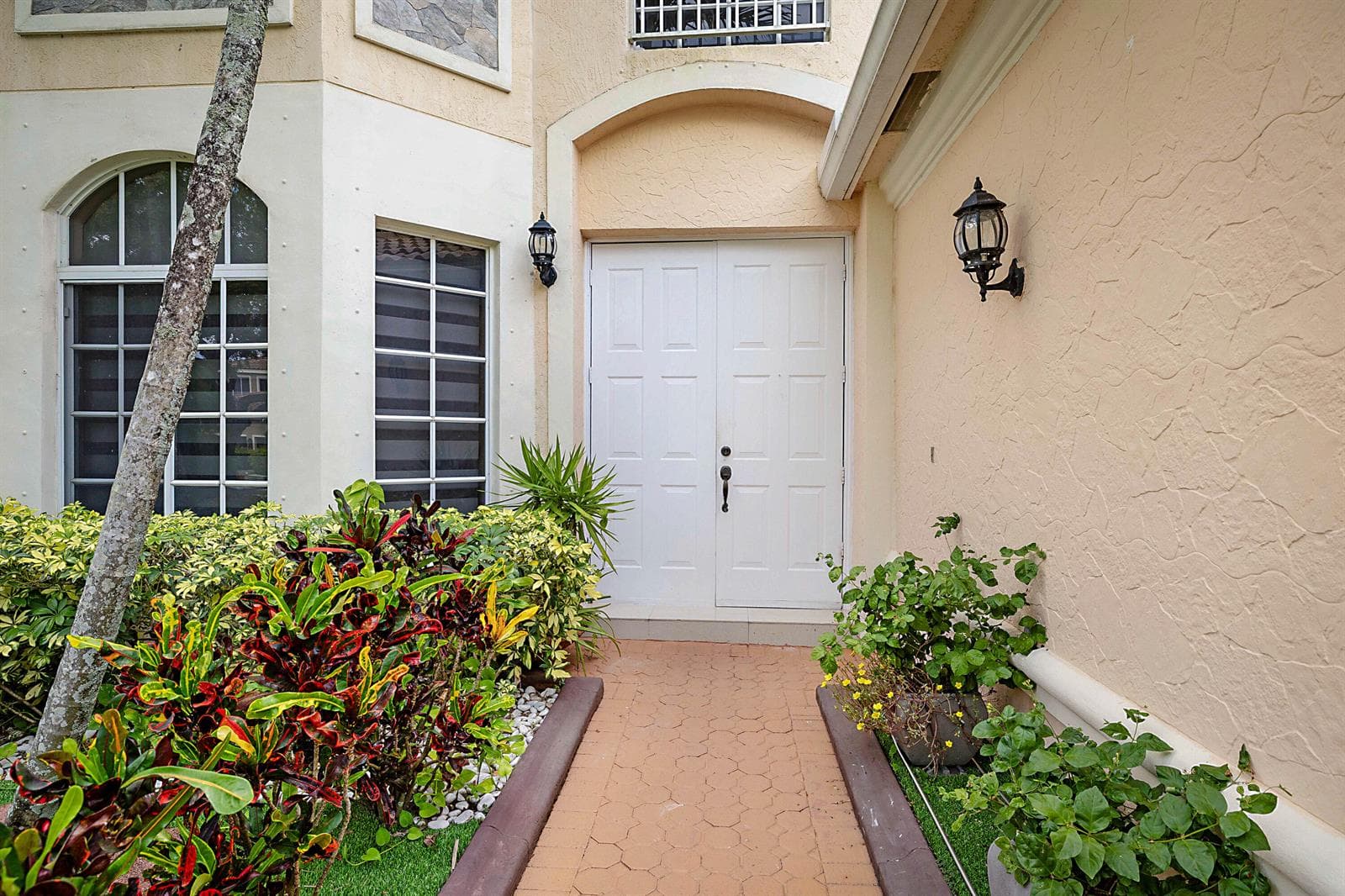 6401 SW 195th Avenue, Fort Lauderdale FL 33332 photo 3