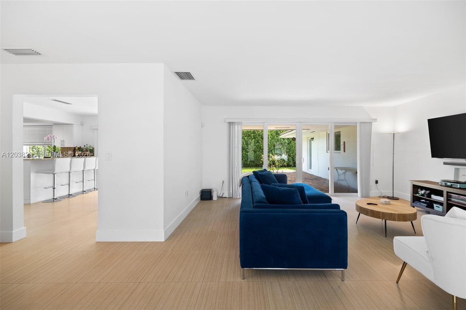 811 Capri St, Coral Gables FL 33134 photo 4