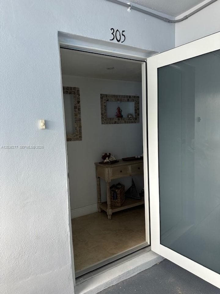320 S Surf Rd # 305, Hollywood FL 33019 photo 2