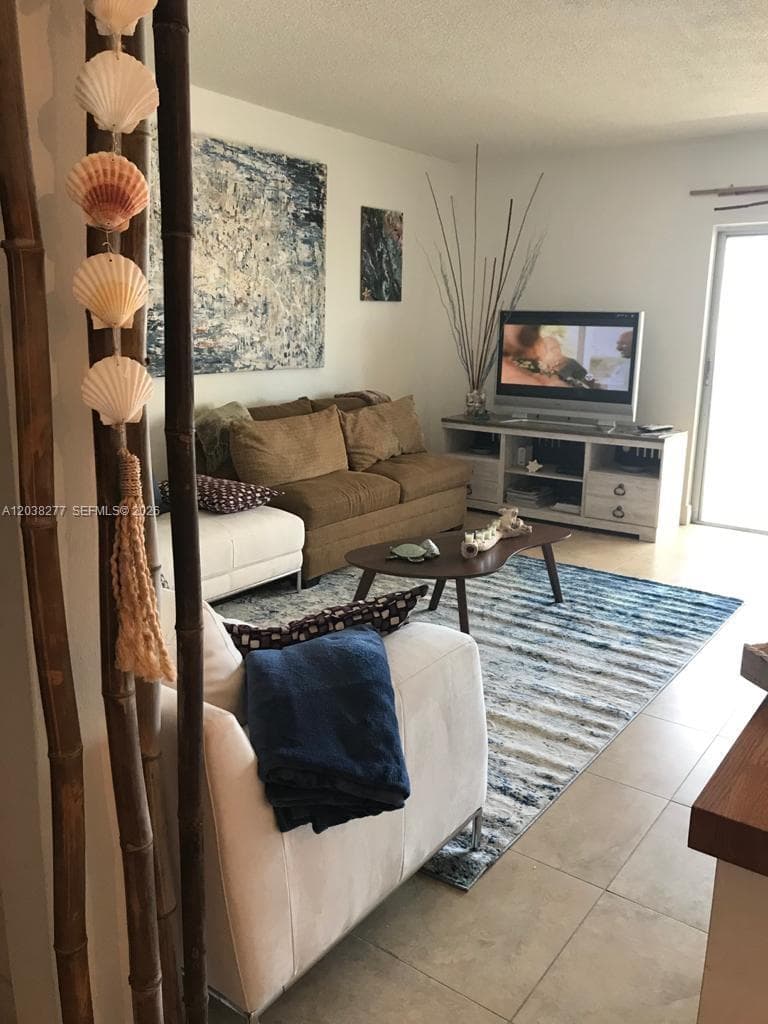 320 S Surf Rd # 305, Hollywood FL 33019 photo 5