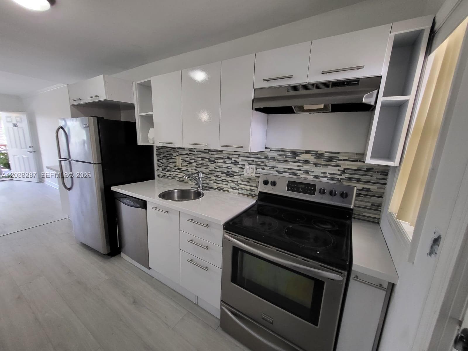 1450 NE 170th St # 305, North Miami Beach FL 33162 photo 3