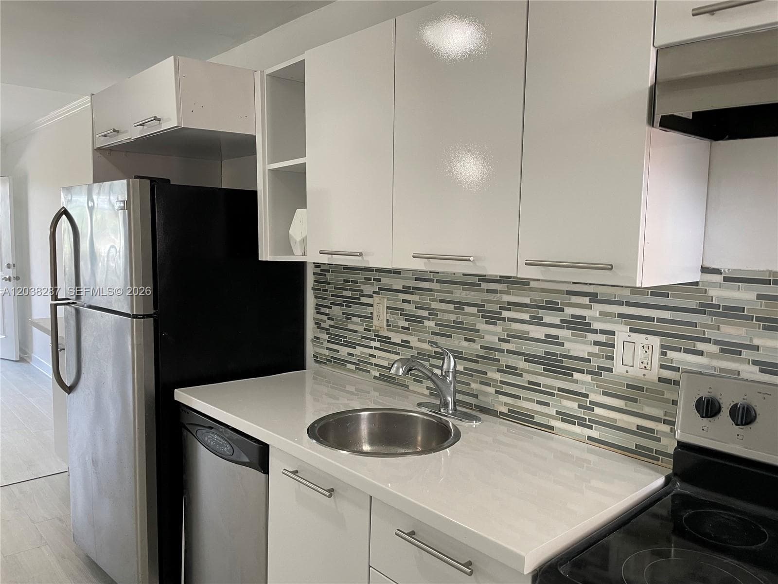 1450 NE 170th St # 305, North Miami Beach FL 33162 photo 5