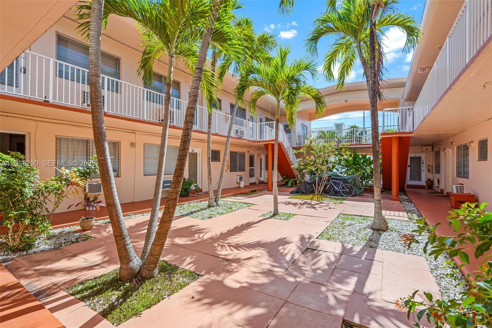 7840 Harding Ave # 3, Miami Beach FL 33141 photo 2