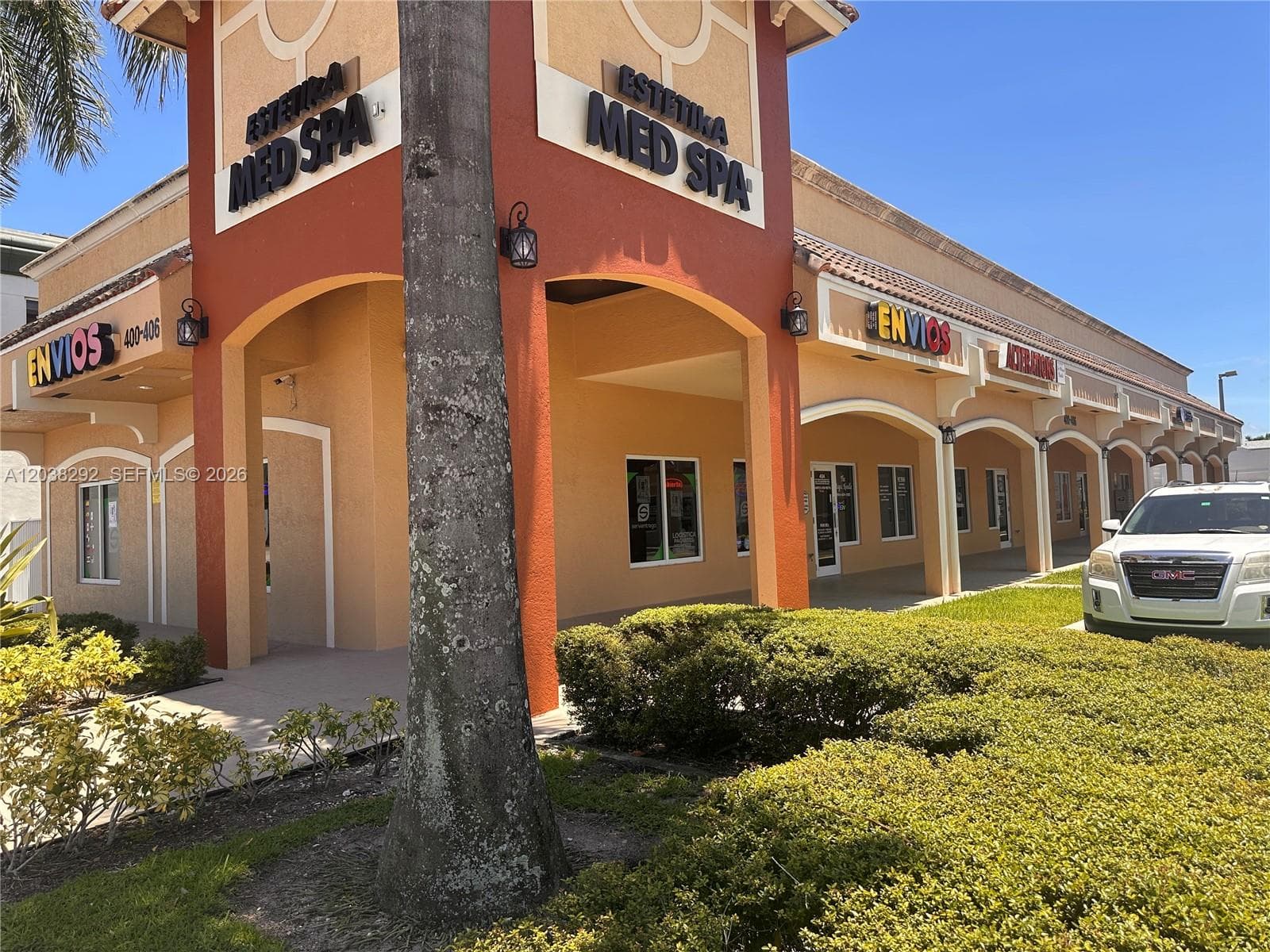 400 E Hallandale Beach Blvd, Hallandale Beach FL 33009 photo 3