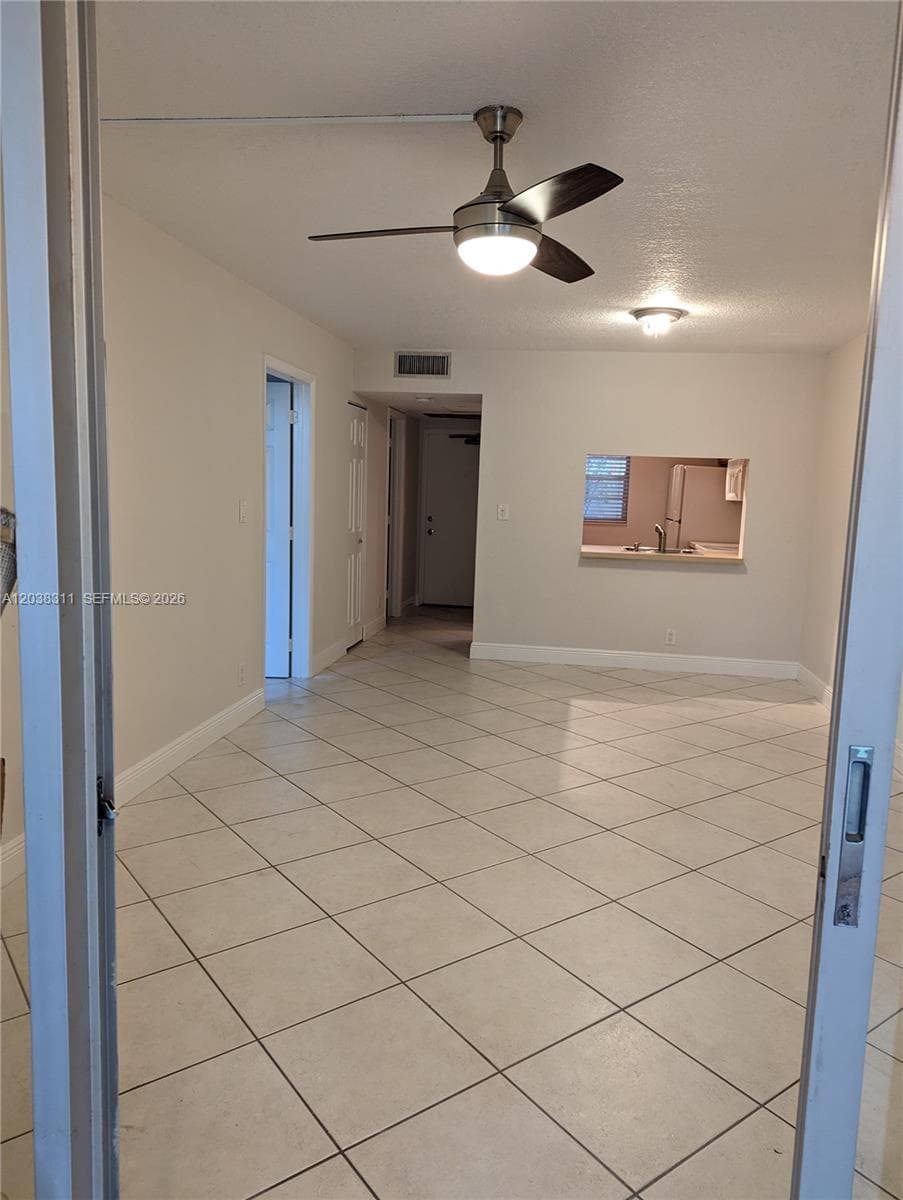 9460 Tangerine Pl # 101, Davie FL 33324 photo 2