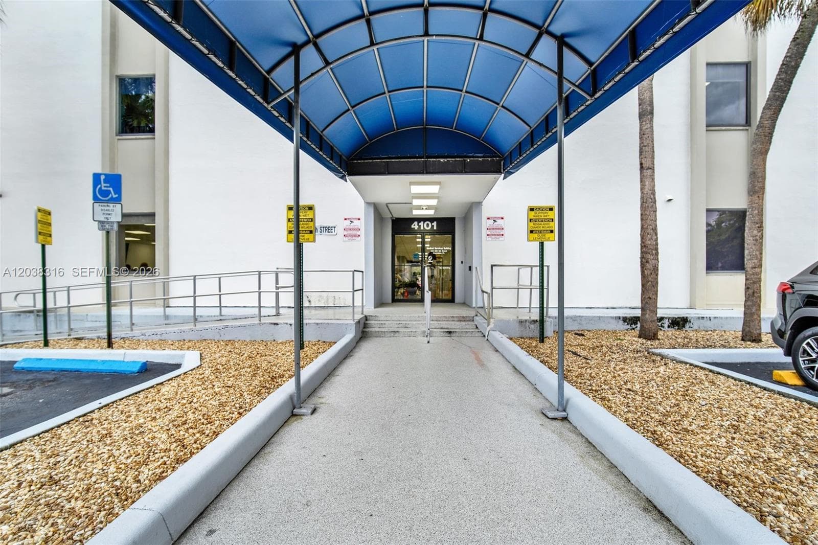 4101 NW 4th St, Plantation FL 33317 photo 4
