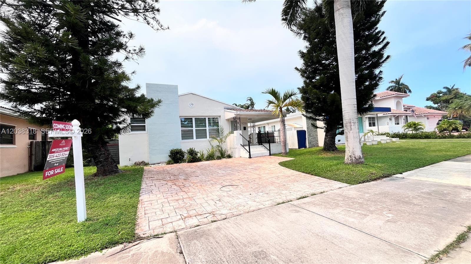 1031 Hollywood Blvd, Hollywood FL 33019 photo 2