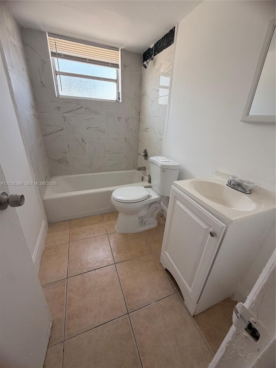 8450 NE Miami Ct # 4, Miami, FL 33138 photo 2