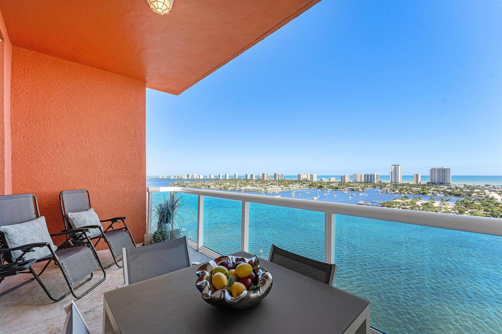 2640 Lake Shore Drive # 2215, Riviera Beach FL 33404 photo 4
