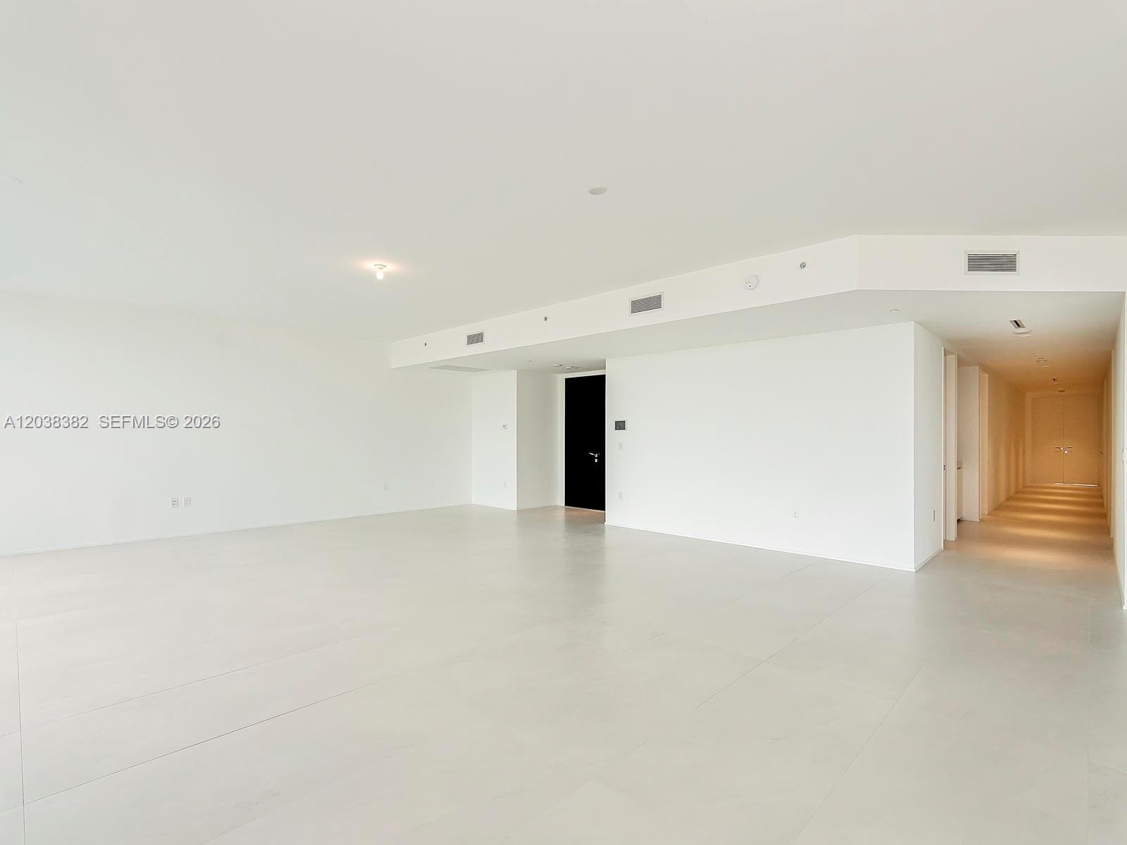 1000 Biscayne Blvd # 2002, Miami FL 33132 photo 2