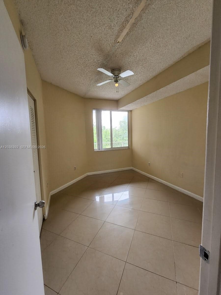 6992 SW 39th St # I101, Davie FL 33314 photo 4