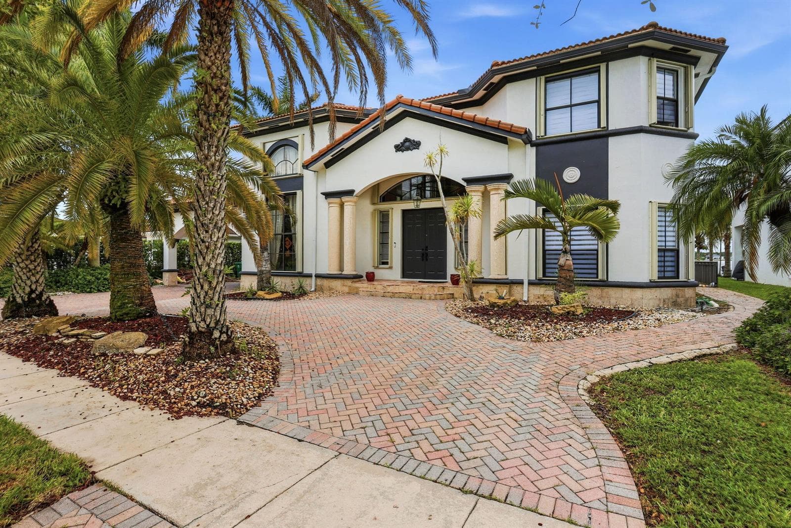 18662 SW 17th Court, Miramar FL 33029 photo 2