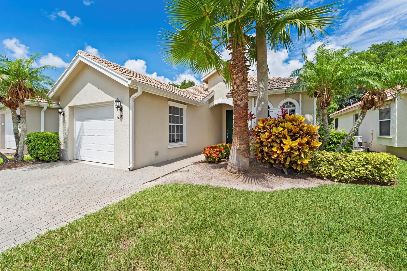 638 SW Treasure Cove, Port St. Lucie FL 34986 photo 2