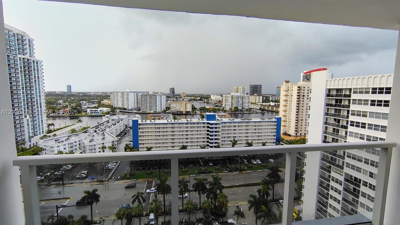 1904 S Ocean Dr # 1807, Hallandale Beach FL 33009 photo 2