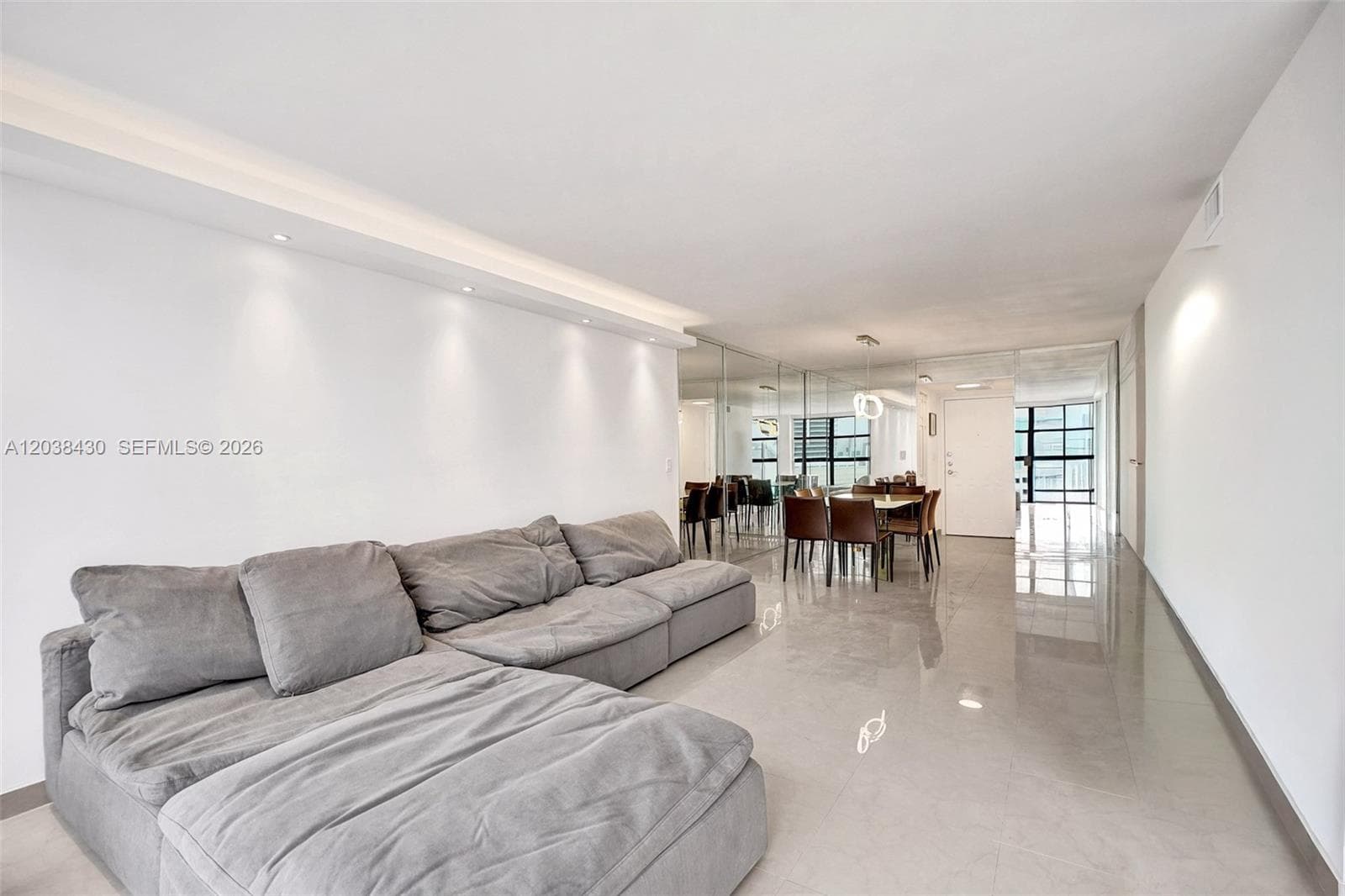 400 Leslie Dr # 1022, Hallandale Beach FL 33009 photo 2