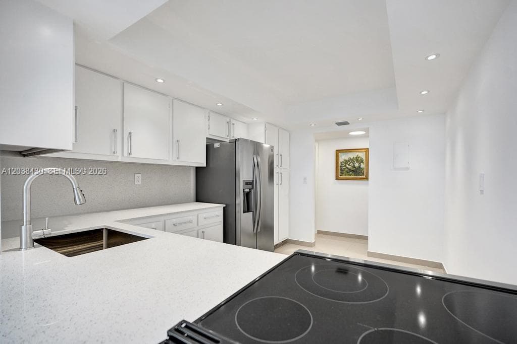 400 Leslie Dr # 1022, Hallandale Beach FL 33009 photo 5