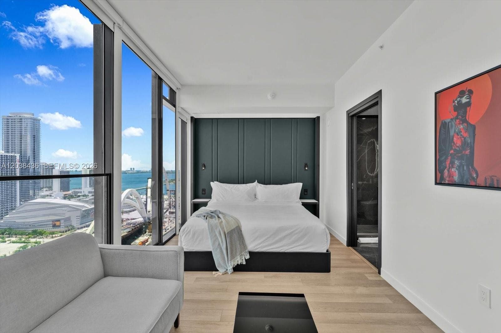 20 NE 11th St # 3105, Miami FL 33132 photo 2