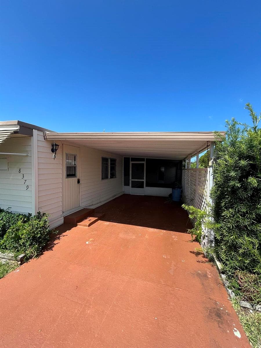 8379 SE Eagle Avenue, Hobe Sound FL 33455 photo 4