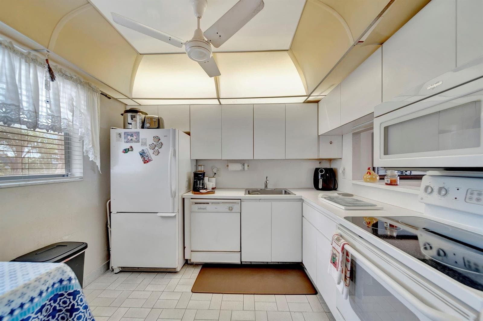 3100 Holiday Springs Boulevard # 305, Margate FL 33063 photo 5